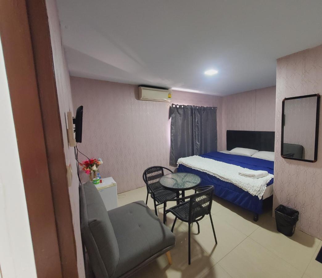 Uno Inn Bangkok Ngoại thất bức ảnh